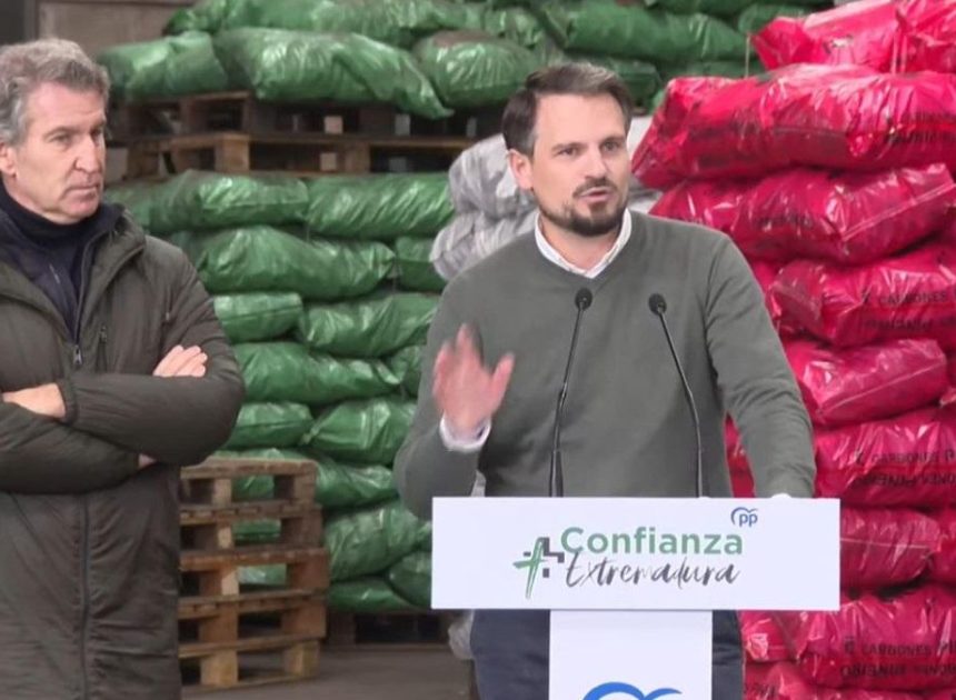 Feijóo rebaja la ambición electoral del PP Extremadura y asume la dependencia que tendrá de Vox