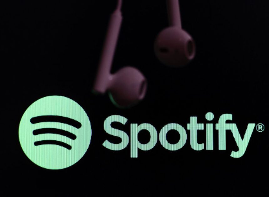 Activistas por el acceso a la cultura afirman haber descargado casi todo el contenido de Spotify para difundirlo gratis