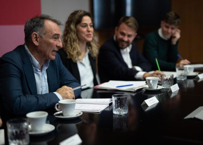 Los partidos de Sumar solicitan una reunión urgente al PSOE para «relanzar» la acción del Gobierno