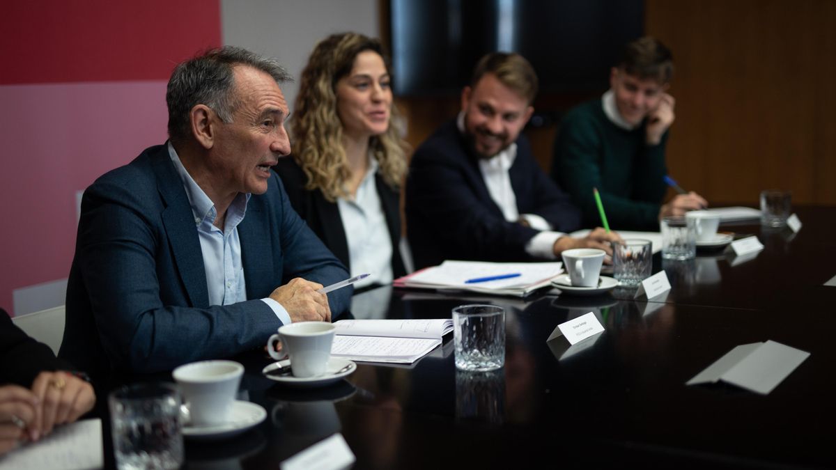 Los partidos de Sumar solicitan una reunión urgente al PSOE para «relanzar» la acción del Gobierno