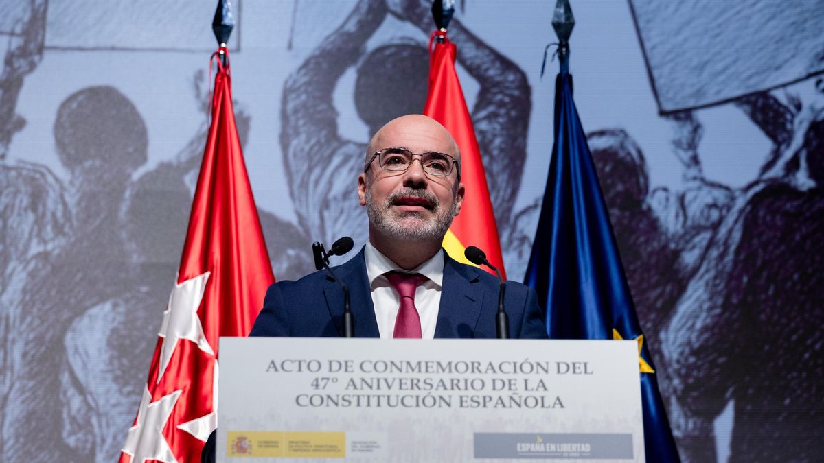 El juez Peinado acata la orden de la Audiencia de Madrid y desimputa al delegado del Gobierno en el caso de Begoña Gómez