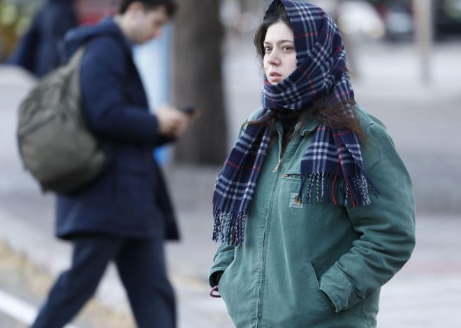 La Aemet activa avisos en ocho comunidades por viento, oleaje o nevadas que dejarán acumulados “significativos”