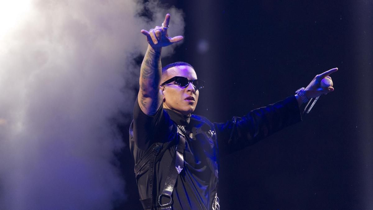 La Justicia condena por fraude fiscal a la antigua promotora de Daddy Yankee, Ozuna, Romeo Santos y Natti Natasha