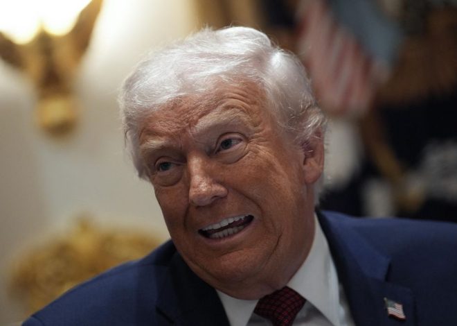 Las medidas económicas de Trump disparan el paro en EEUU hasta el 4,6%, la tasa más alta desde 2021