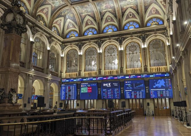 El Ibex desafía las caídas en Europa y bate otro máximo histórico