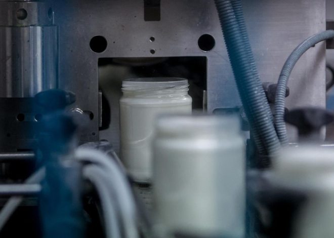 China anuncia aranceles de hasta el 43% sobre productos lácteos de la UE