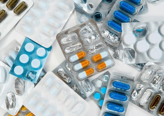 Eduardo Senante, farmacéutico: «Los medicamentos caducados pueden dar lugar a compuestos tóxicos»