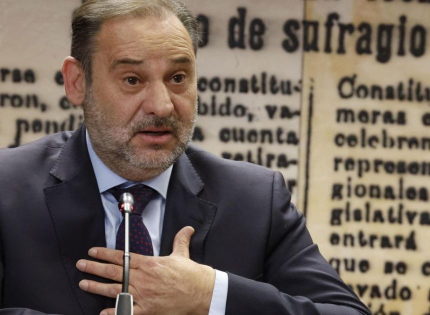 El PP cita a Ábalos el 8 de enero en el Senado para que «responda por todo lo que sabe sobre Pedro Sánchez»