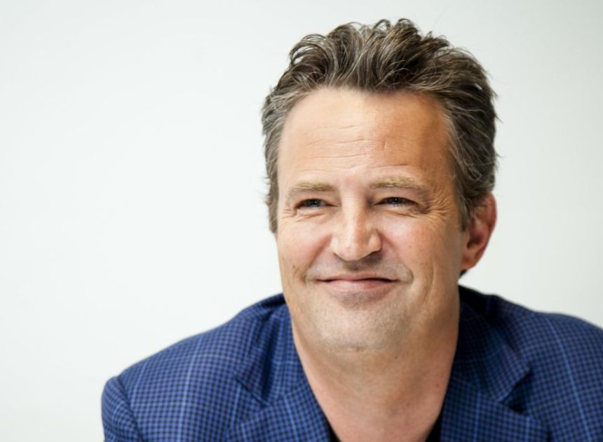 El médico que suministró ketamina a Matthew Perry, condenado a dos años y medio de prisión