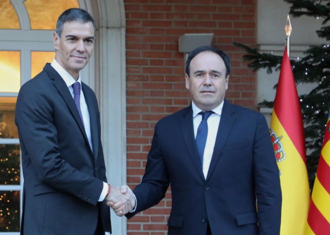 Sánchez y Pérez Llorca pactan la comisión mixta para la reconstrucción de la dana entre reproches de retrasos y deslealtad