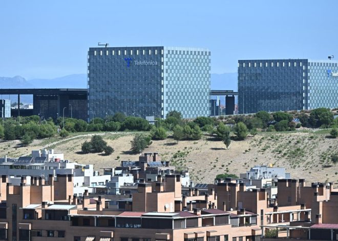 Telefónica presenta una oferta final con una rebaja del 20% en las salidas mínimas del ERE para tres filiales