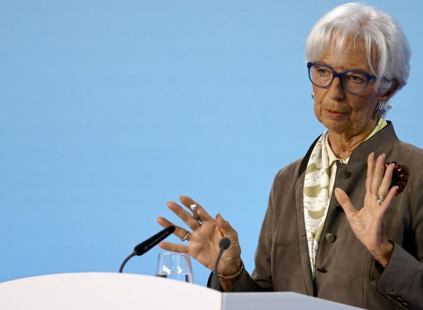 La incertidumbre lleva al BCE a dejar de nuevo los tipos de interés en el 2%