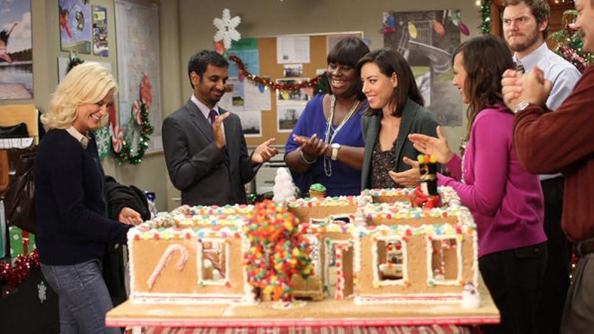 Guía para sobrevivir a la cena de empresa: «El error más común es olvidar que seguimos en un ambiente laboral»