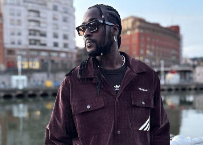 La disculpa de un bar de Bilbao por expulsar al actor Sambou Diaby tras confundirlo con un «mantero»: «Fue un error de percepción»