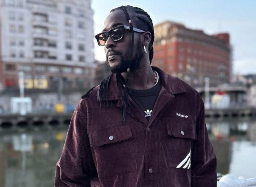 La disculpa de un bar de Bilbao por expulsar al actor Sambou Diaby tras confundirlo con un «mantero»: «Fue un error de percepción»