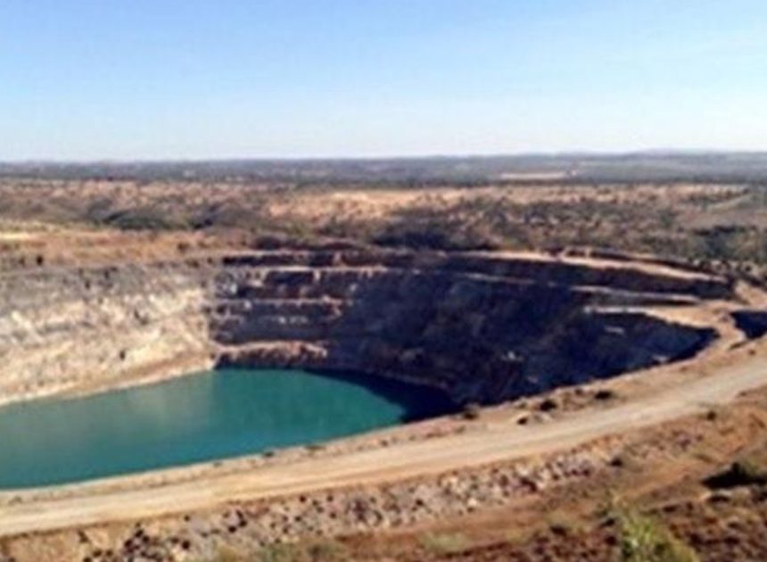 La Audiencia de Sevilla absuelve a los 16 acusados por el supuesto amaño del concurso de la mina de Aznalcóllar