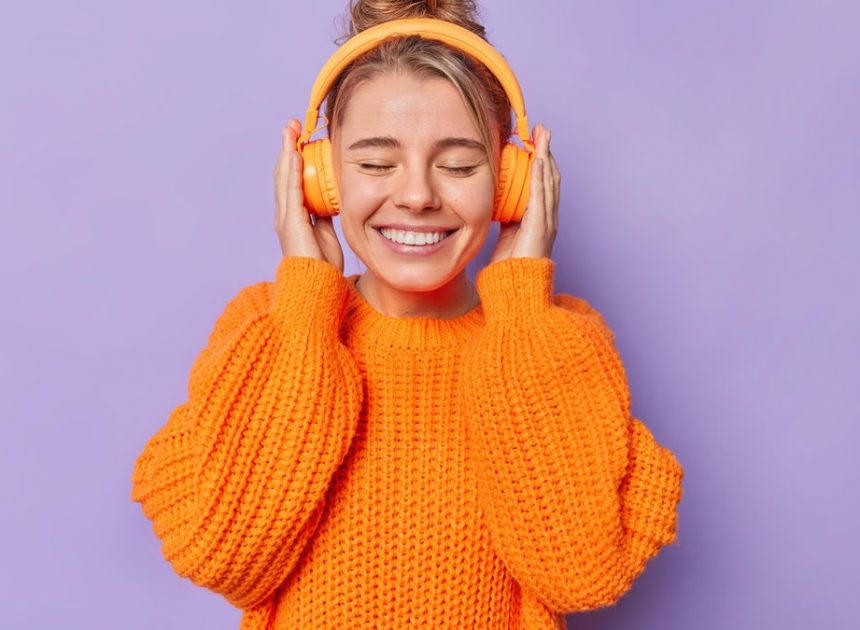 La psicóloga Nazaret Iglesias, sobre el poder de la música: «Una melodía puede funcionar como un disparador de memoria»