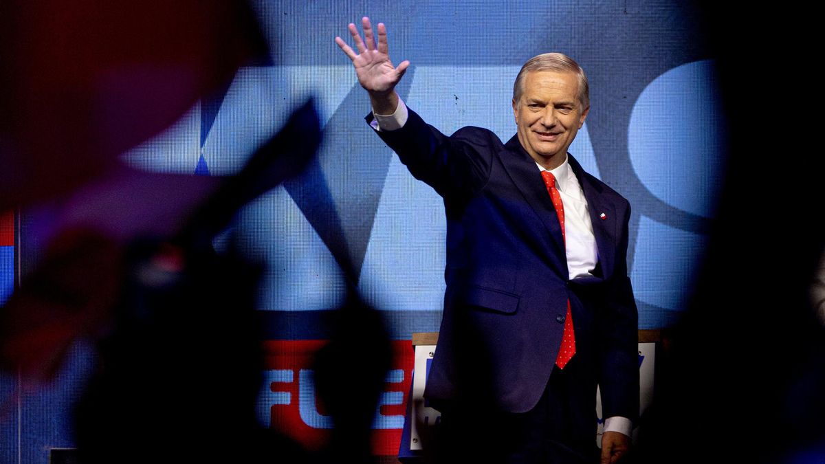 Kast gana las elecciones en Chile y se convierte en el primer ultraderechista en llegar al poder desde el fin de la dictadura