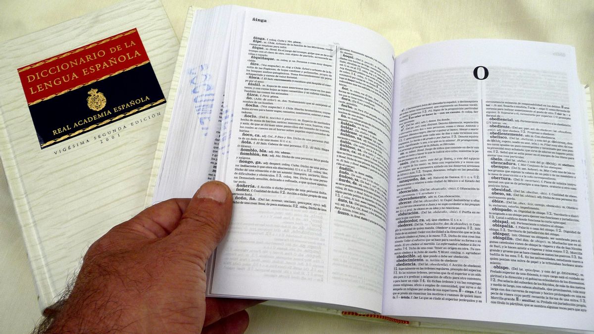 La RAE añade ‘milenial’, ‘turismofobia’, ‘loguearse’ o ‘microteatro’ al diccionario