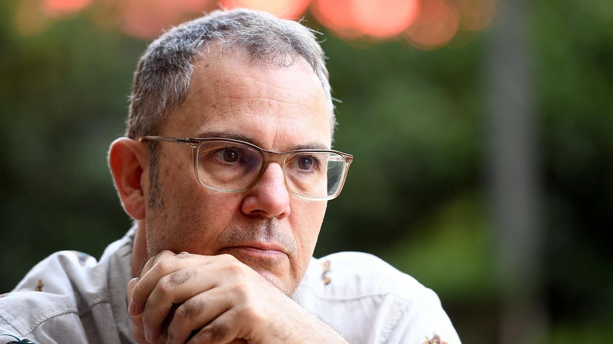 Nando Cruz, periodista musical: “Juntar a 70.000 personas frente a un escenario donde solo un 5% ve al artista no es crear comunidad”