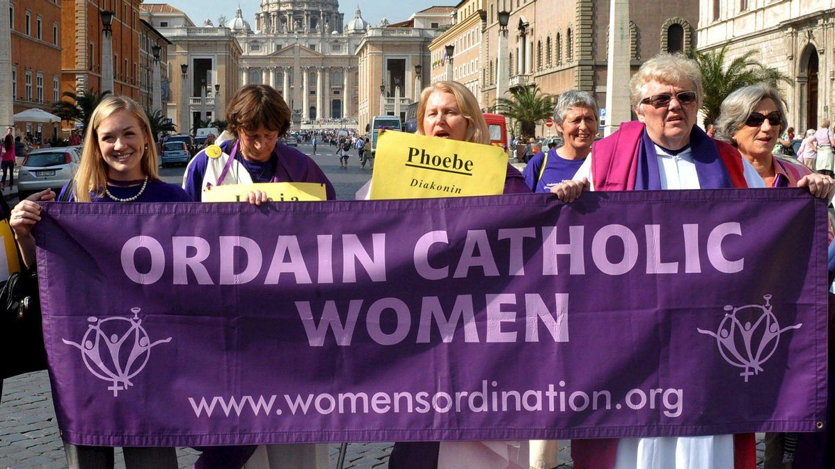 Las mujeres se revuelven contra el ‘No’ del Vaticano a que avancen dentro de la Iglesia