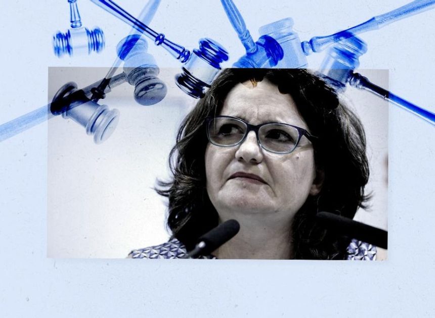 El martirio de Mónica Oltra