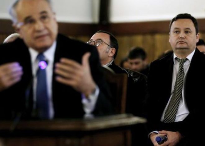 La Audiencia de Valencia salva a los empresarios de la trama del saqueo a la Cooperación de pagar millones de euros