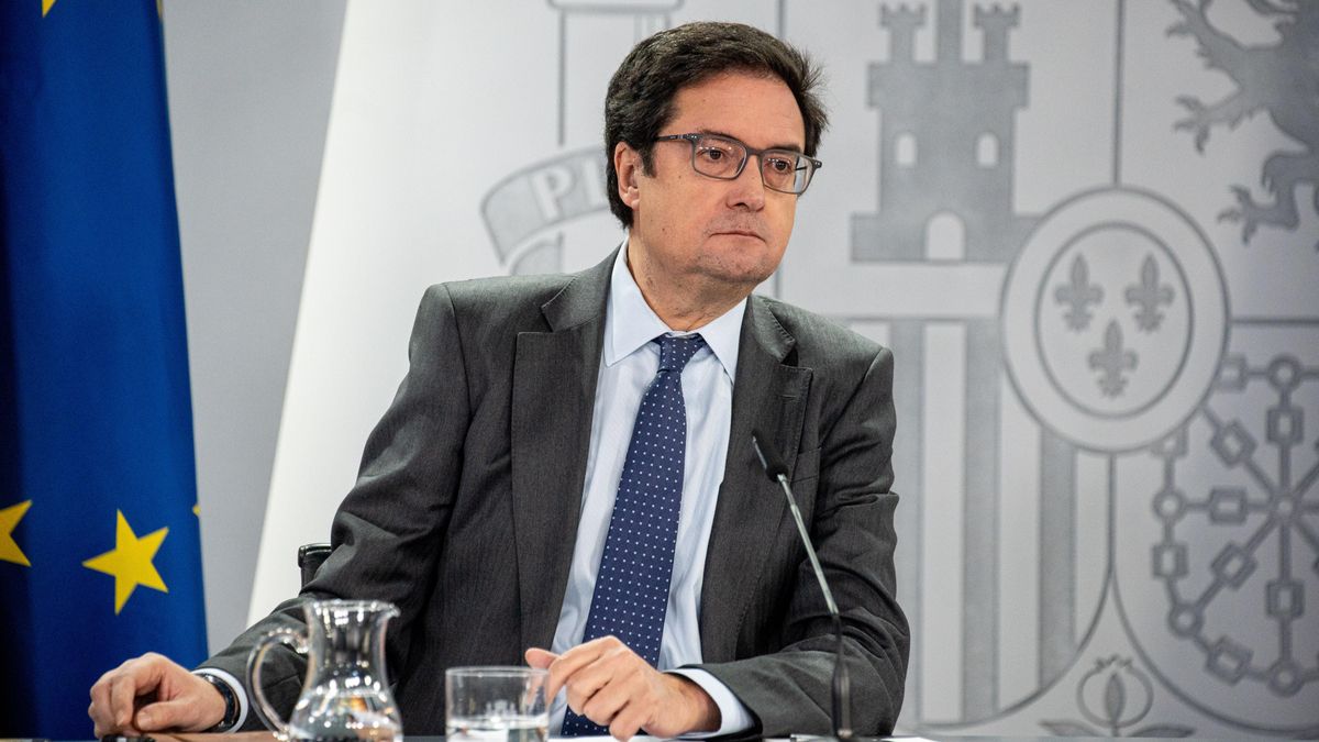 El Gobierno cede a Catalunya las oposiciones para los funcionarios habilitados nacionales