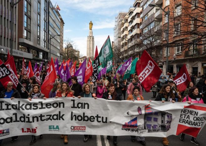 Un profesor asturiano cobra 700 euros menos al mes que uno de Euskadi: los sueldos territorio a territorio