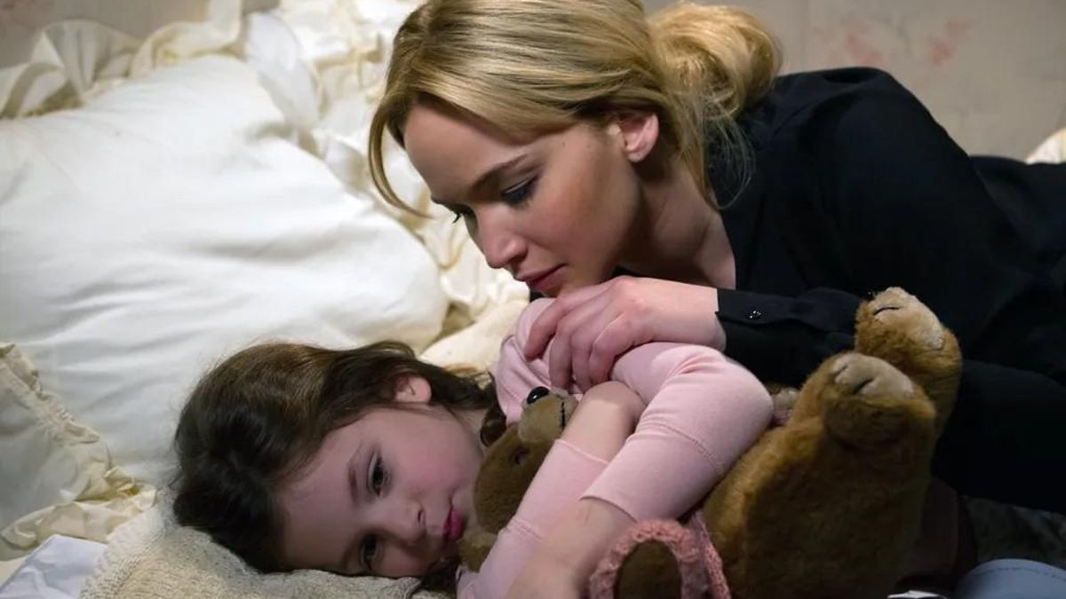 “Mi vida es trabajar y criar, nada más”: así es ser madre sin apoyo familiar