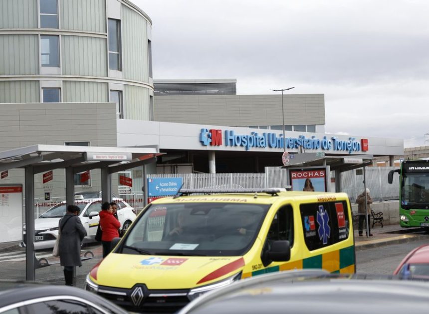 La empresa gestora del hospital público de Torrejón ordenó reutilizar material sanitario de un solo uso