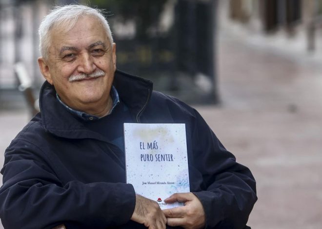 Poeta en el cuartel: un guardia civil publica su cuarto poemario