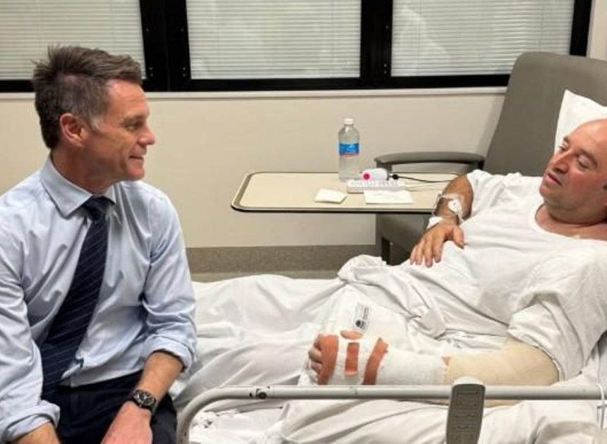 El hombre que desarmó a uno de los autores del atentado de Australia: «No podía permitirlo, tenía que pararlo»