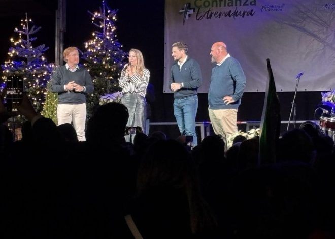 Guardiola cierra la campaña con una zambombá flamenca: «Nosotros tenemos mucha alegría, que se enfaden otros»