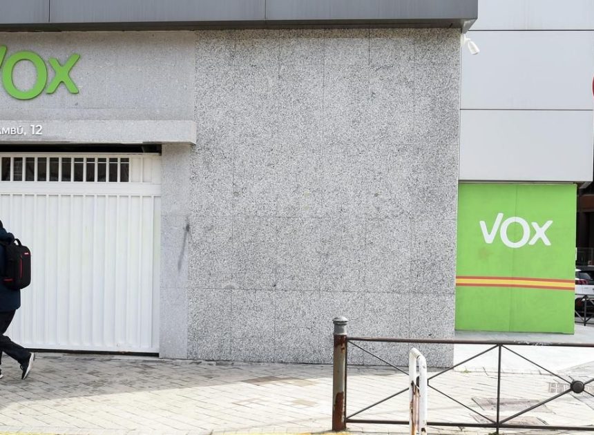 El jefe de Redes de Vox, denunciado por acosar sexualmente a un militante cuando era menor