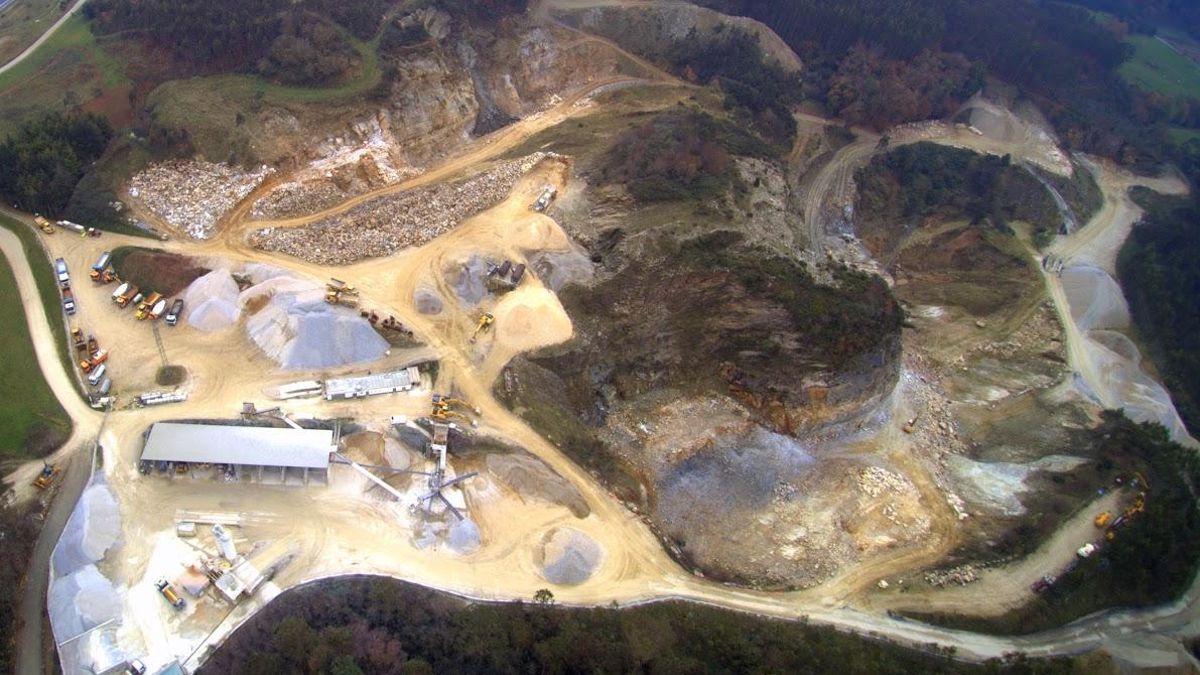 La Fiscalía investiga una cantera en Lugo que operó 15 años en terrenos sin autorización ni sanción de la Xunta