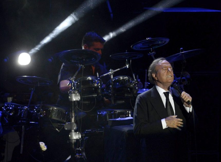 Julio Iglesias y su casa del terror