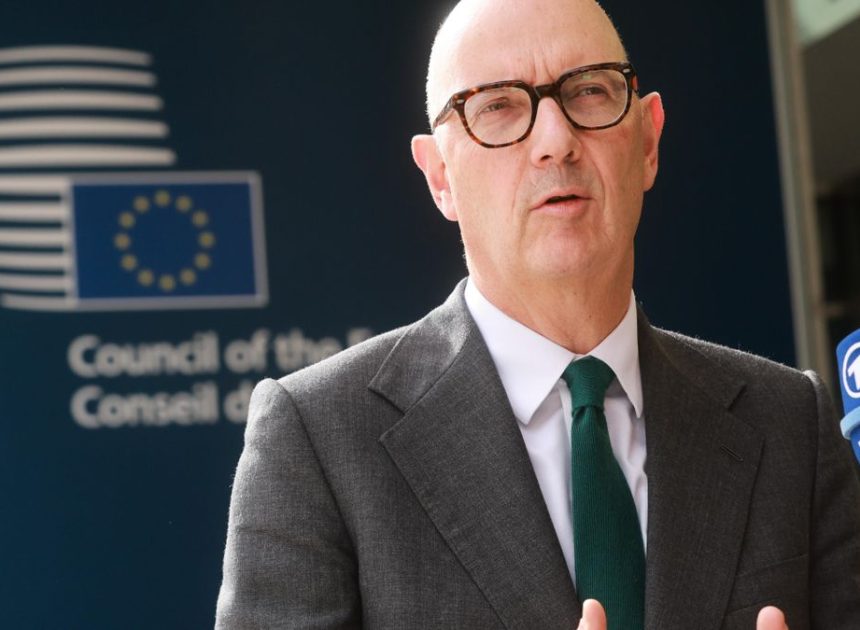 Francia advierte a EEUU de que la anexión de Groenlandia pondría en peligro las relaciones comerciales con la UE