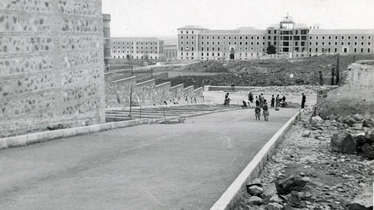 IU pide en el Congreso una placa en la Academia de Infantería de Toledo por los trabajos forzados de presos franquismo