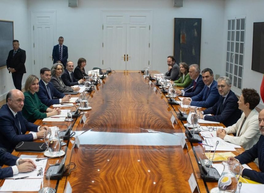 Otra semana clave para que los Gobiernos central y vasco cierren los primeros traspasos de la Seguridad Social