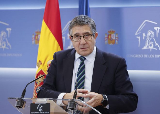 El PSOE acusa a Feijóo de haber mentido «para salvar a Mazón» y advierte al PP de que «ha llegado el momento de echarle»