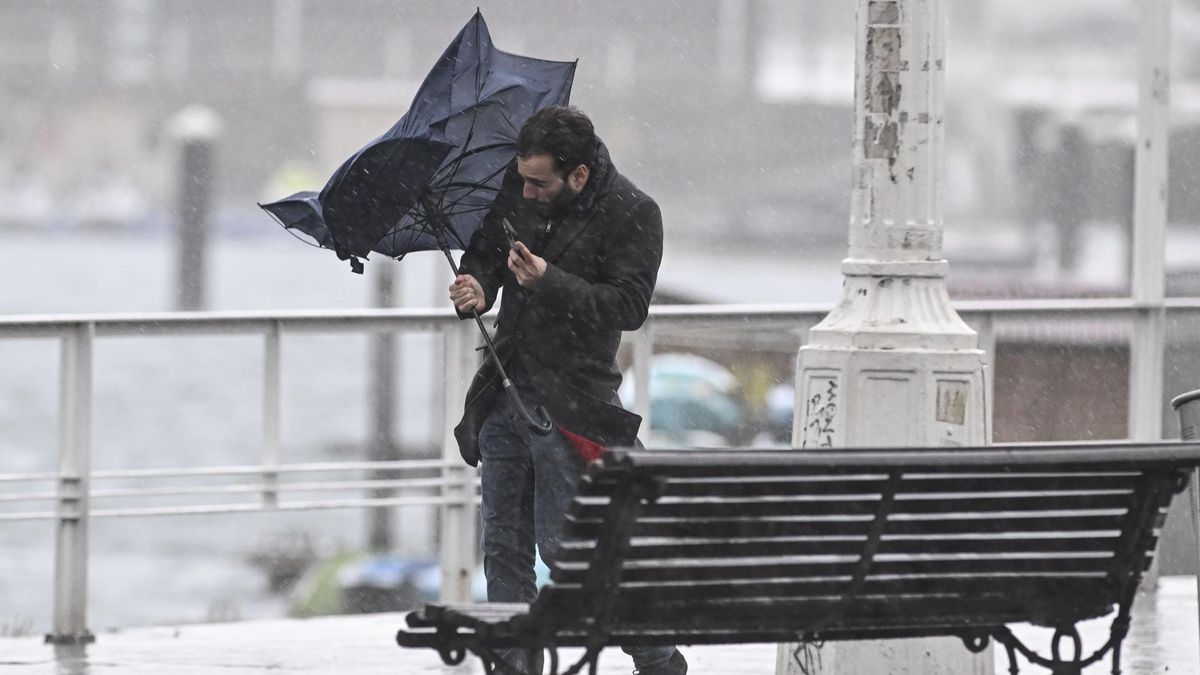 La borrasca Goretti no frena el fin de semana con aviso en hasta once comunidades por nevadas y viento fuerte litoral
