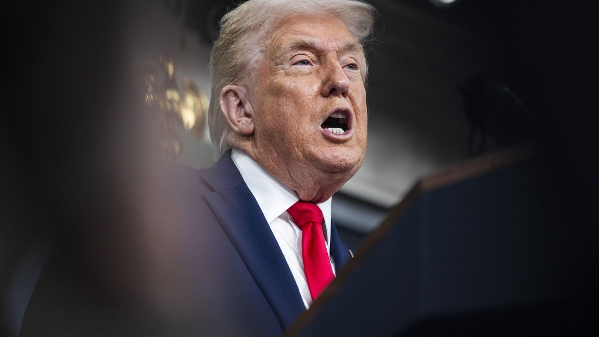 ¿Hasta donde está dispuesto a llegar Trump para quedarse con Groenlandia?: «Ya lo descubrirás»