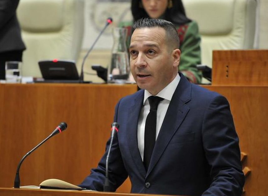 PP y Vox se culpan del «bloqueo» en Extremadura a 10 días del plazo para proponer candidato a la Junta