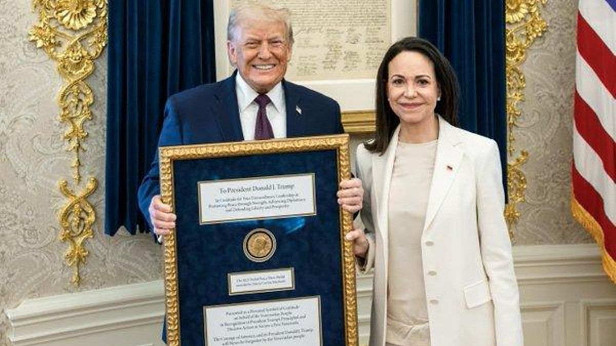 Trump se abre por primera vez a dar un papel a María Corina Machado en la transición en Venezuela tras entregarle la medalla del Nobel