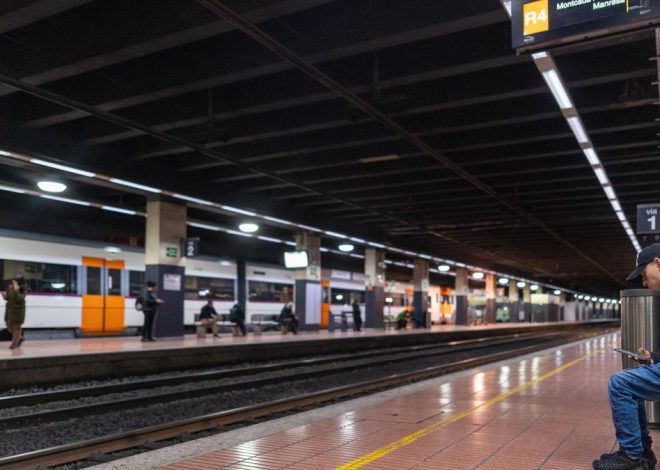 El Gobierno cesa al jefe de Rodalies y al director de Operaciones de Adif por la crisis ferroviaria en Catalunya