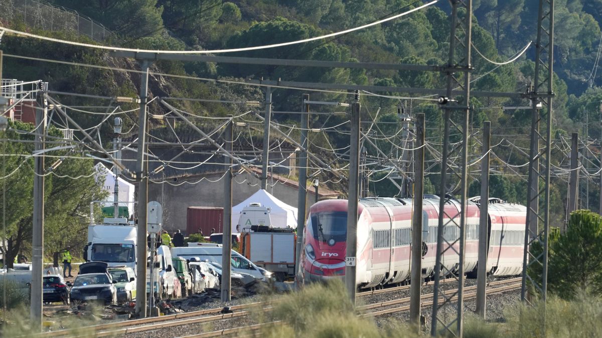 El tramo de la tragedia ferroviaria de Adamuz fue renovado el año pasado por Ferrovial, Azvi, OHL y FCC