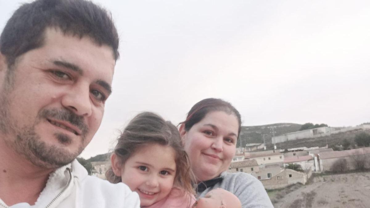 La llegada de nuevos vecinos a los pueblos de Aragón se topa con un dilema: “No tenemos casa para alquilar”