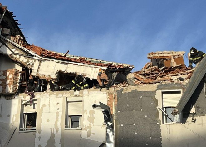 Al menos un muerto y nueve heridos en Carabanchel por una explosión, que derrumba parte de un edificio en obras