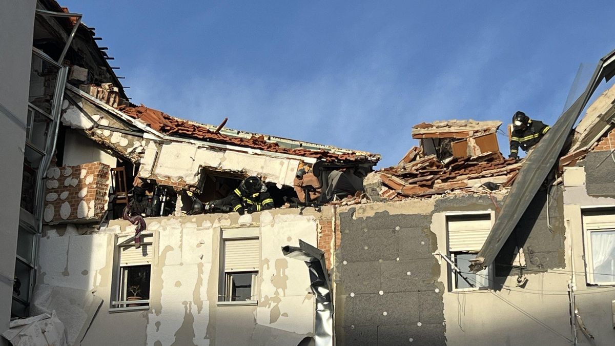 Al menos un muerto y nueve heridos en Carabanchel por una explosión, que derrumba parte de un edificio en obras